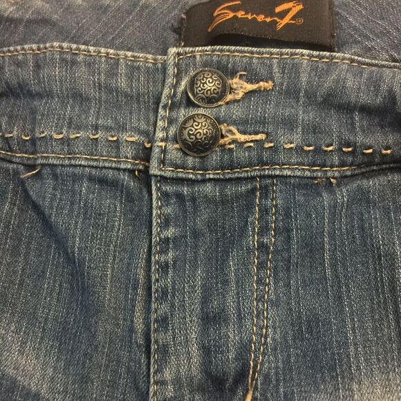 Seven Jeans cuffed blue jean shorts 8 retro - Picture 4 of 4